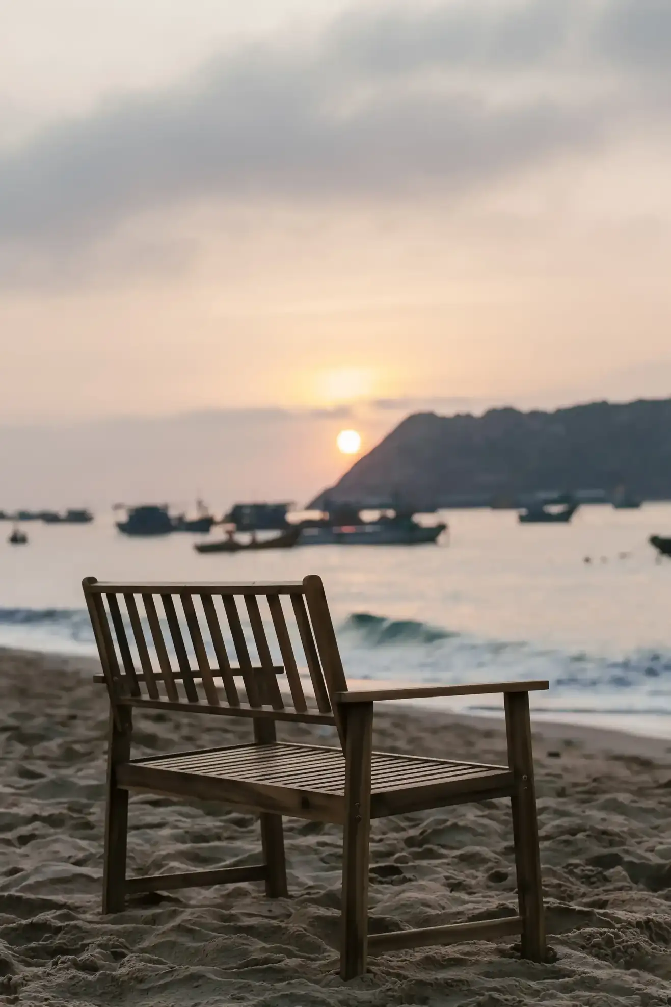 Abbey 2 Seater Bench 2